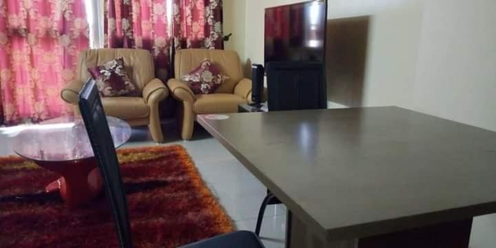 Dream'S House Bonamoussadi - Studio Bed & Breakfast Douala Exterior photo